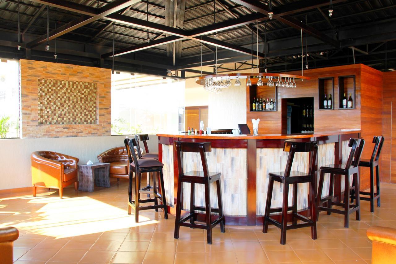 Best Western Premier Garden Hotel Entebbe Luaran gambar